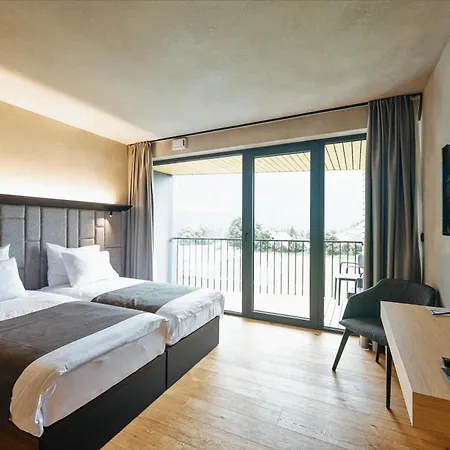 Soca Hotel
